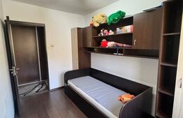 Apartament 3 camere, 68 mp, zona Hotvon