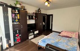 Apartament 3 camere, 68 mp, zona Hotvon