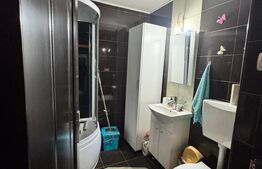 Apartament 3 camere, 68 mp, zona Hotvon