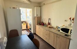 Apartament 3 camere, 68 mp, zona Hotvon