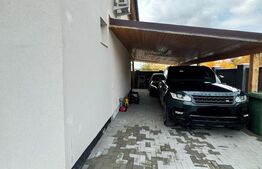 Casă modernă complet renovată, cu curte amenajată și sisteme inteligente