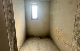 Casă nouă, semifinisata –  aproape de oraș!