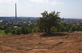 Teren intravilan 10 ari cu priveliște panoramică, – zonă de case, Centru Vechi