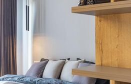 Apartament 2 camere, 65 mp utili, zona Central 