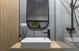 Apartament 2 camere, 65 mp utili, zona Central 