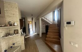 Vilă 330 mp utili + 970 mp teren, zona Independentei 