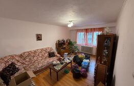 Apartament 3 camere, decomandat, 2 băi, balcon extins cu bucătăria