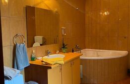 Duplex de vanzare, 220 mp, zona Centrul Vechi