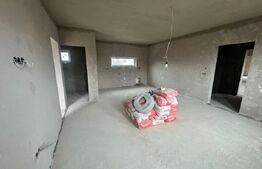Apartament de vanzare, 65.77 mp, zona Central