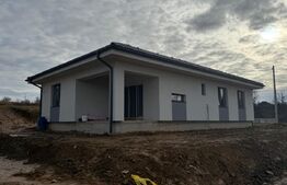 Casă nouă, 114 mp utili, semifinisată – Satul Nou de Jos, tip Mediteranean