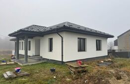 Casa individuala de vanzare, 131 mp, in Ansamblu rezidential