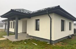 Casă individuală de vânzare – 131 mp construiți, teren 6 ari 