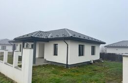 Casă individuală de vânzare – 131 mp construiți, teren 6 ari 