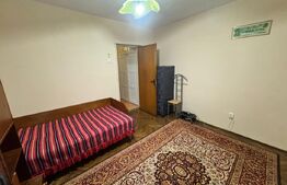 Apartament 3 camere, 74 mp, zona Sasar