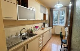 Apartament 3 camere, 74 mp, zona Sasar