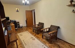 Apartament 3 camere, 74 mp, zona Sasar
