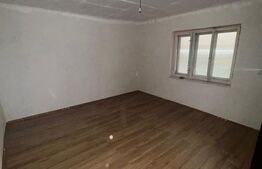 Casă 60 mp, teren 7 ari, baie renovată, Bozânta Mică