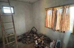 Două case pe același teren, 180 mp utili, 25 ari, Șindrești