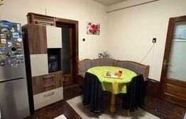 Apartament 3 camere, 83 mp, curte privată, acces individual, parcare dubla