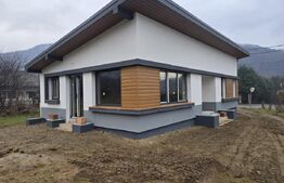 Casă individuală, eficientă energetic, aproape de Baia Mare – 9 ari teren