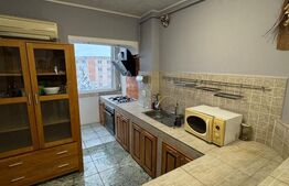 Apartament 3 camere, 65 mp, zonă Policlinica Sf. Ioan 