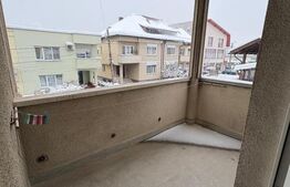 Casă spațioasă 280 mp utili, zonă centrală – lângă Piața Izvoarelor | Garaj