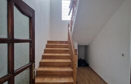 Casă spațioasă în comuna Recea, într-o zonă liniștită și bine poziționata