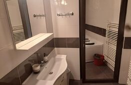 Apartament 3 camere, 74 mp, zona Central