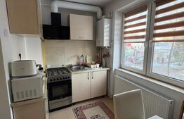 Apartament 3 camere, 64 mp, zona Sasar