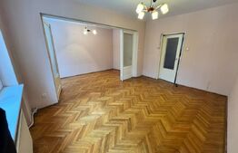 Apartament 4 camere, 71 mp, zona Sasar