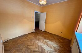 Apartament 4 camere, 71 mp, zona Sasar