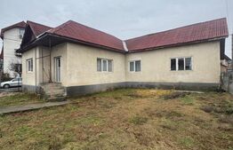 Casa 116 mp, teren 243 mp, anexa 37 mp, zona Grivitei