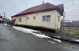 Casa 116 mp, teren 243 mp, anexa 37 mp, zona Grivitei