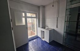 Spațiu comercial de vânzare, 48 mp, zona Decebal - Meda