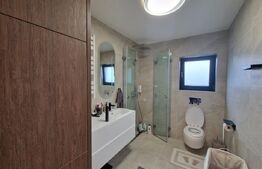 Casă Smart de Vânzare – 300 mp | Panouri Fotovoltaice 16 kW | Teren 1.900 mp