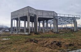 Teren cu hală în construcție, 4300 mp – zona KIA, str. Vasile Lucaciu