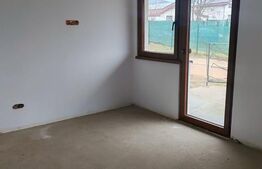 Casă nouă pe parter, curte de 500 mp, încălzire în pardoseală – Tăuții-Măgherăuș
