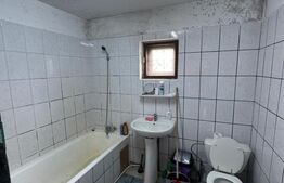 Casă 250 mp în Tăuții Măgherăuș, 6 camere, garaj dublu, solar