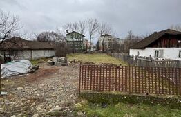 Teren 15 ari Păltinișului – zonă de case, dublu front stradal