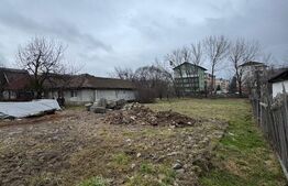 Teren 15 ari Păltinișului – zonă de case, dublu front stradal