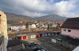 Apartament 3 camere, central, 68 mp, mobilat – Baia Sprie