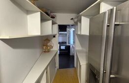 Apartament cu 2 intrari, beci 27 mp, mobilat – Orasul Vechi