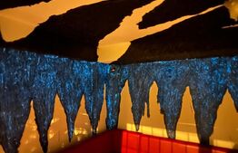 Apartament cu 2 intrari, beci 27 mp, mobilat – Orasul Vechi