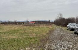 Teren intravilan 72 ari, front generos 54 ml – Zona Două Veverițe
