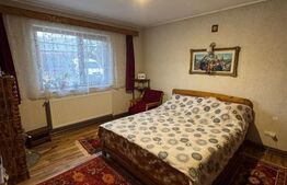 Casă 100 mp în Satul Nou de Sus, 8 ari, garaj