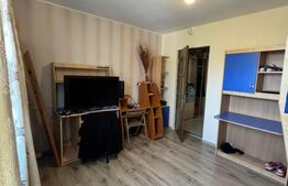 Casa de vanzare, 134 mp, teren 1300 mp, zona Vest