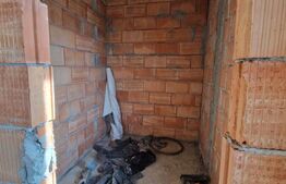 Casă P+M la roșu de vânzare în Catalina – zonă liniștită, locuința ideală