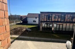 Garsonieră bloc nou, 36 mp utili + balcon, zona Vest