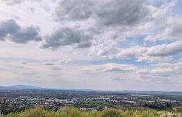 Teren de casă gata de construit: PUZ + geotehnic + utilități – vedere oraș