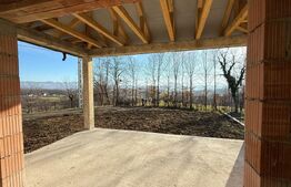 Casă la roșu în Groși, 144 mp construiți, teren 536 mp, priveliște superbă